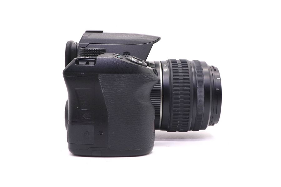 Pentax K30 kit (пробег 10340 кадров)