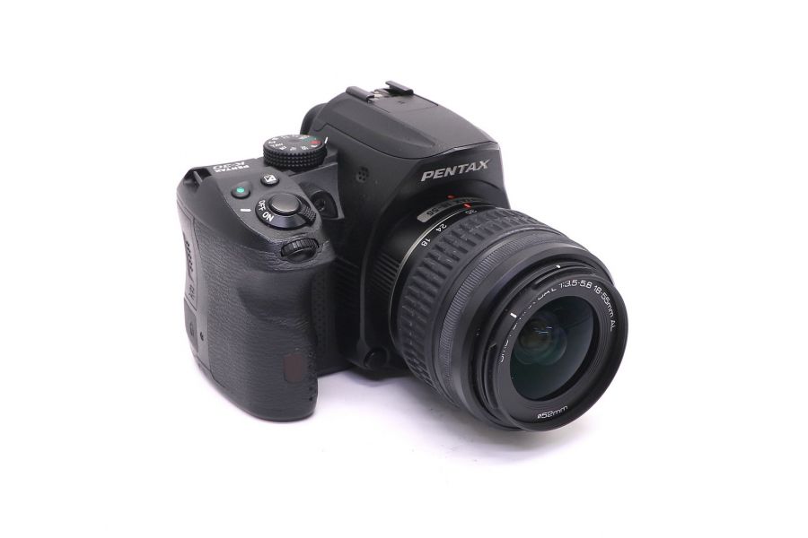 Pentax K30 kit (пробег 10340 кадров)