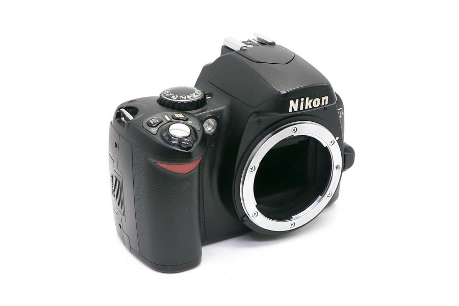 Nikon D40 body в упаковке неисправный