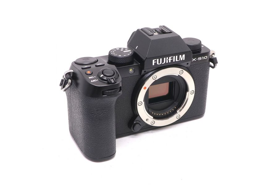 Fujifilm X-S10 body в упаковке (пробег 5315 кадров)