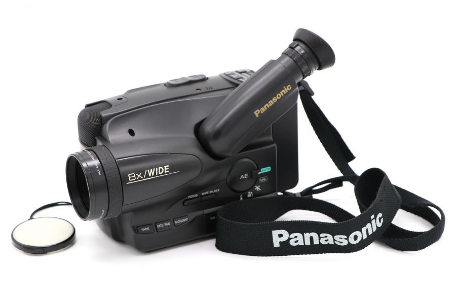 Видеокамера Panasonic NV-S20E