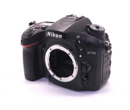 Nikon D7100 body (пробег 21510 кадров)