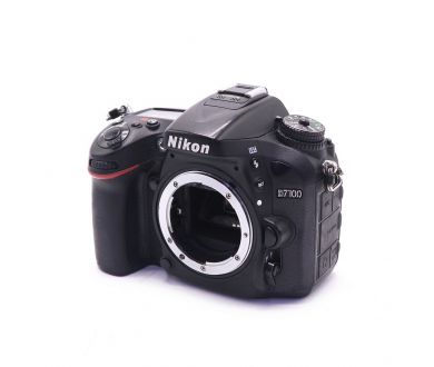Nikon D7100 body (пробег 24140 кадров)