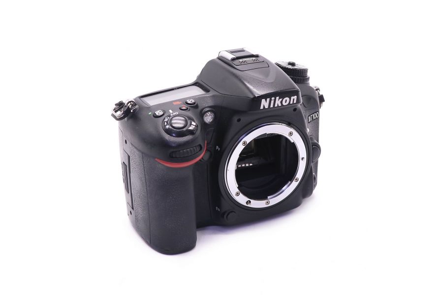 Nikon D7100 body (пробег 24140 кадров)