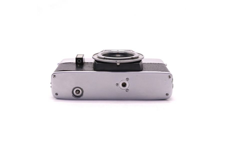 Фотокамера зеркальная Зенит-7 body  (СССР, 1970)