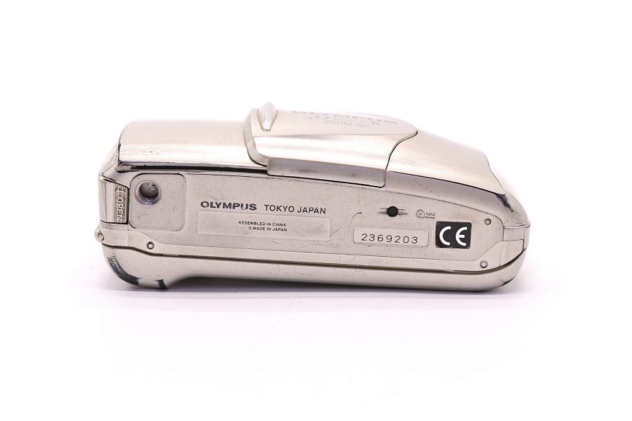 Olympus mju II zoom 80 Quartz Date (1999)