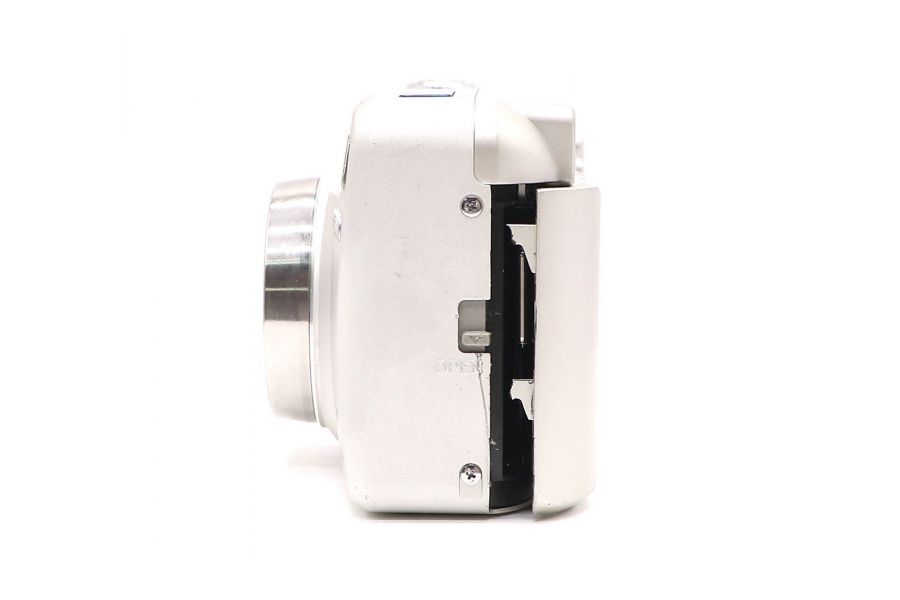 Minolta Riva Zoom 160