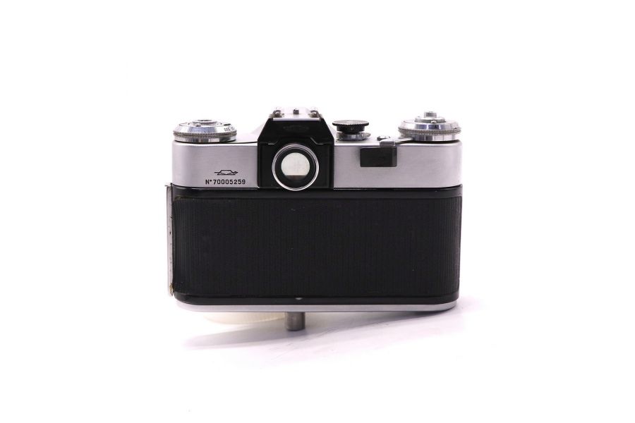 Зеркальный пленочный фотоаппарат Зенит ЕС body 