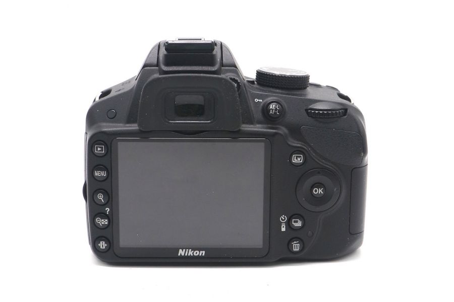 Nikon D3200 kit в упаковке (пробег 2925 кадров)