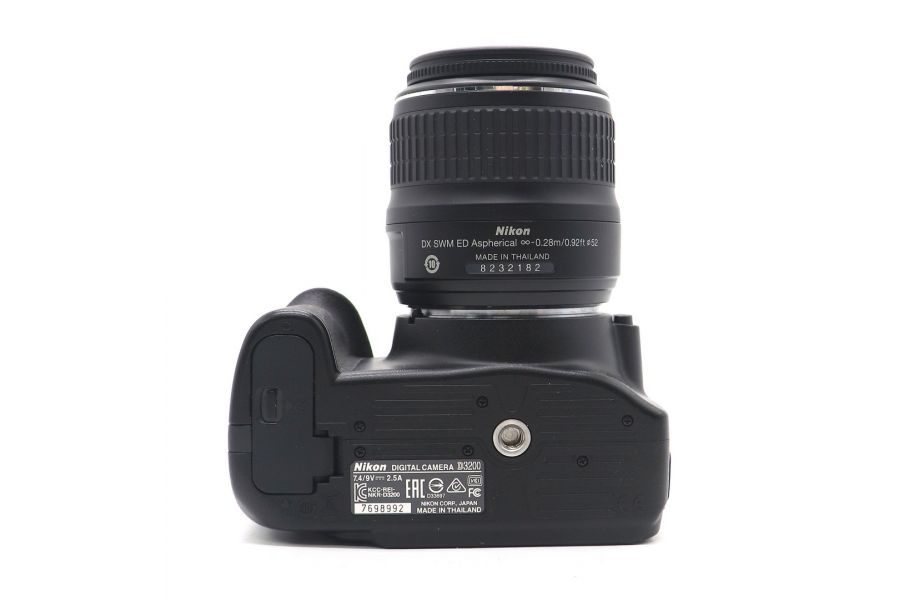 Nikon D3200 kit в упаковке (пробег 2925 кадров)