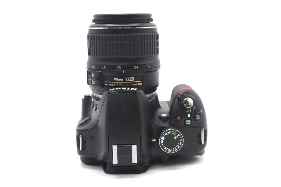Nikon D3200 kit в упаковке (пробег 2925 кадров)