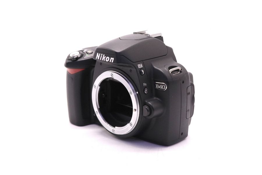 Nikon D40 body (пробег 4965 кадров)