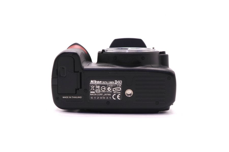 Nikon D40 body (пробег 4965 кадров)