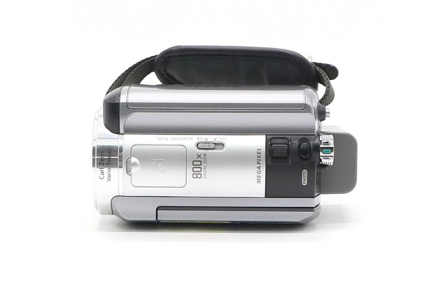 Видеокамера Sony DCR-SR60E