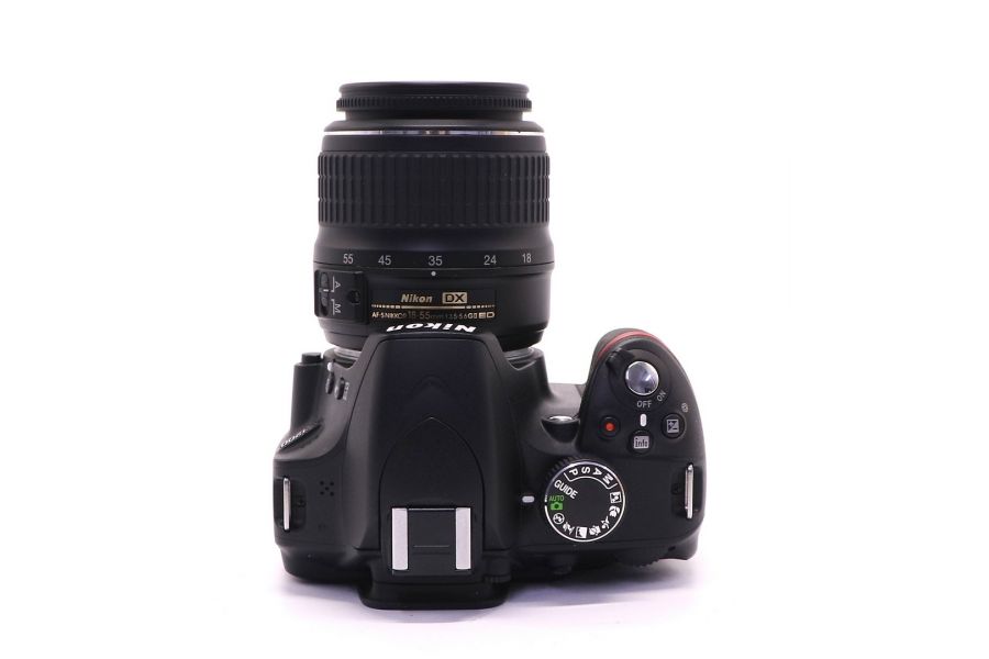 Nikon D3200 kit в коробке (пробег 370 кадров)