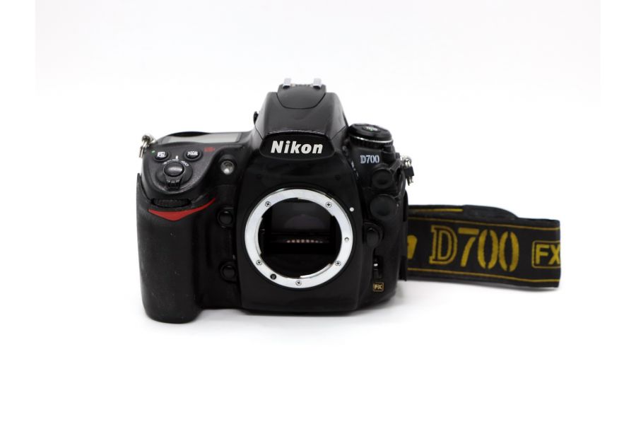 Nikon D700 body неисправный