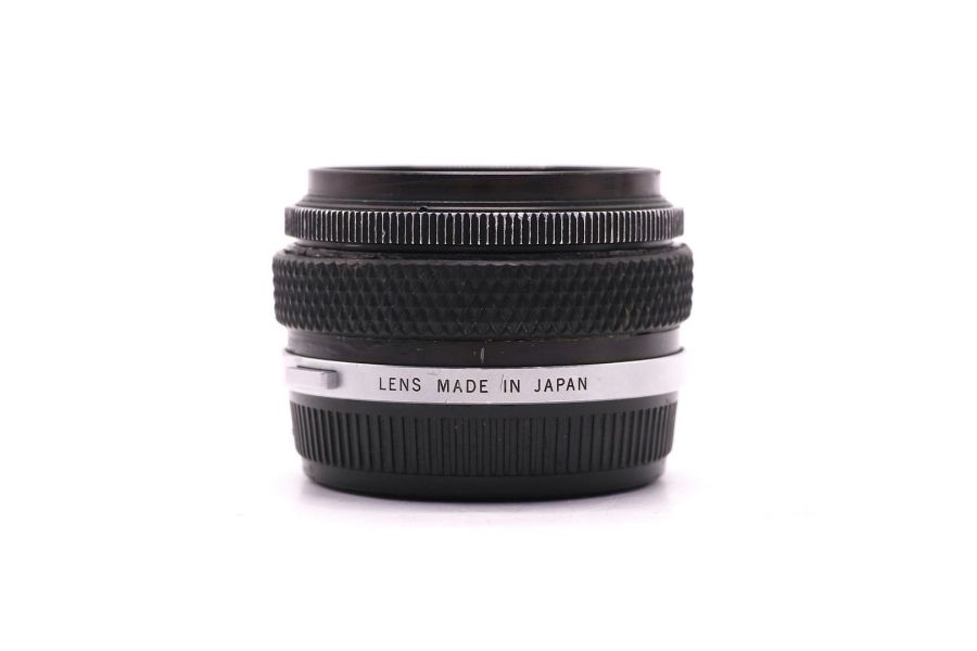 Olympus OM-System G.Zuiko Auto-W 28mm f/3.5 (Japan)