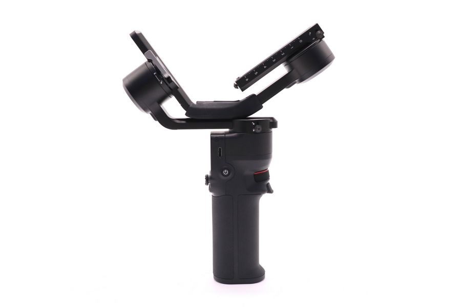 Стабилизатор DJI RS3 mini в упаковке