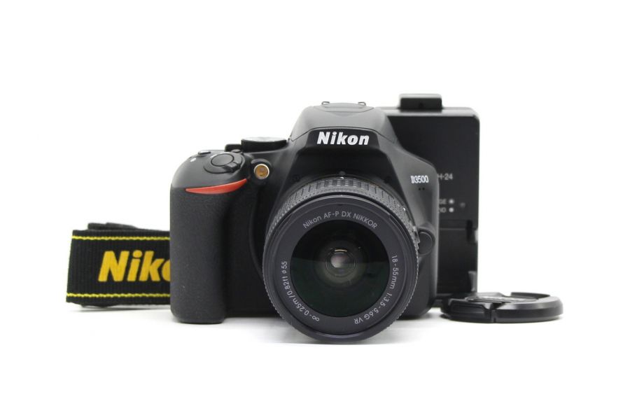 Nikon D3500 kit (пробег 760 кадров)