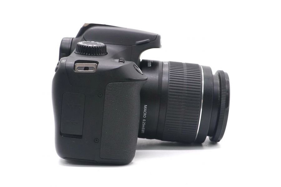 Canon EOS 4000D kit (пробег 3495 кадров)