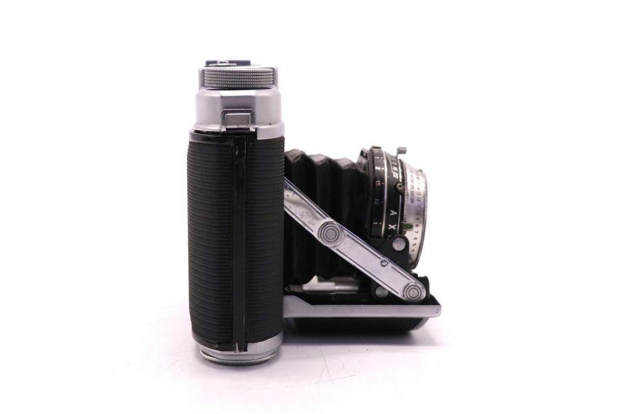 Редкость ф/а Искра среднеформатная клапп-камера  