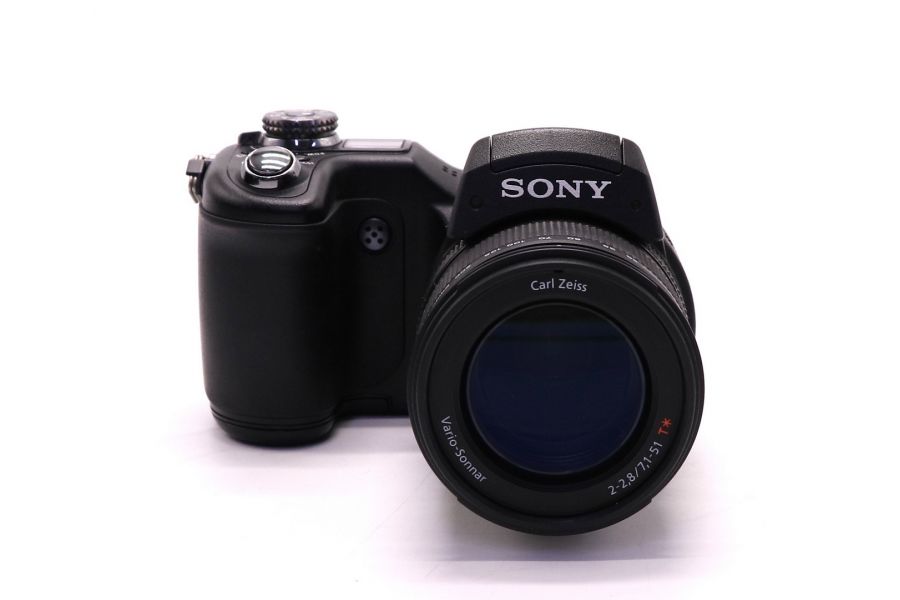 Фотокамера компактная Sony Cyber-shot DSC-F828 