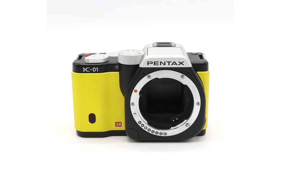 Pentax K-01 body в упаковке (пробег 8035 кадров)