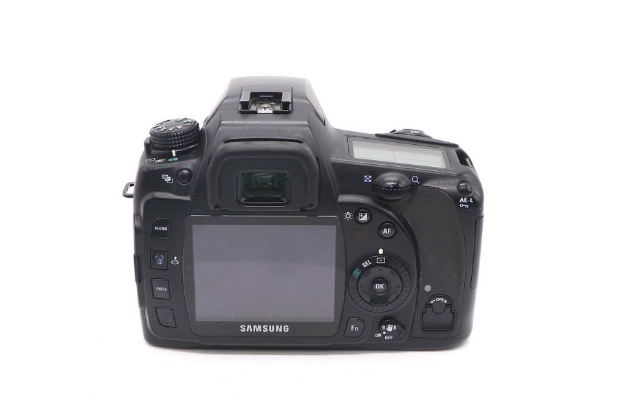 Samsung GX 20 kit (пробег 26925 кадров)