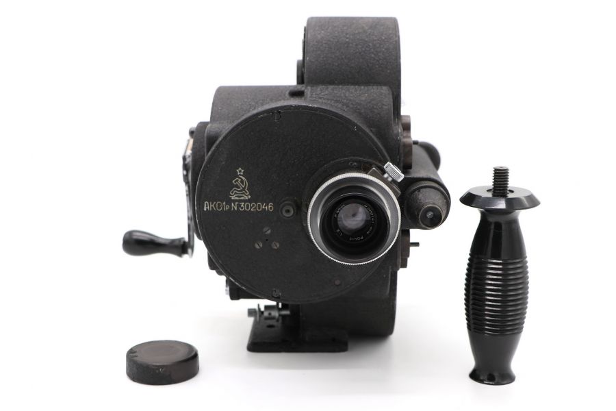 Кинокамера АКС-1Р (СССР, 1949)