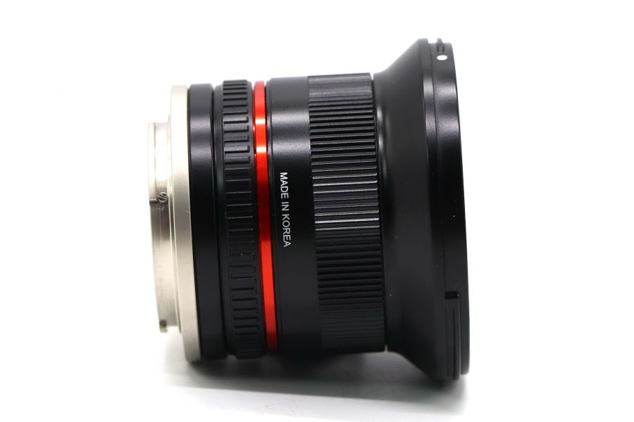 Samyang 12mm f/2.0 NCS CS E в упаковке