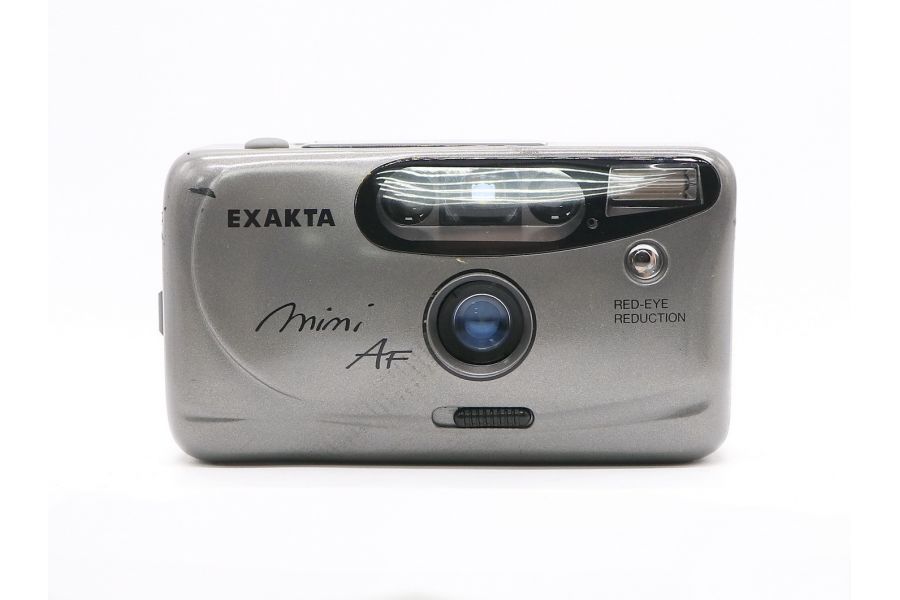 Exakta Mini AF в упаковке