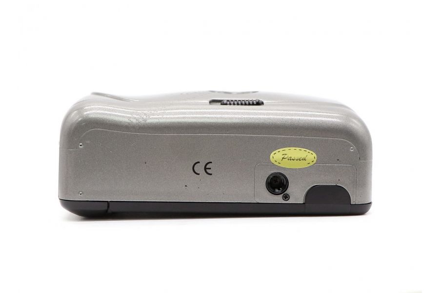 Exakta Mini AF в упаковке