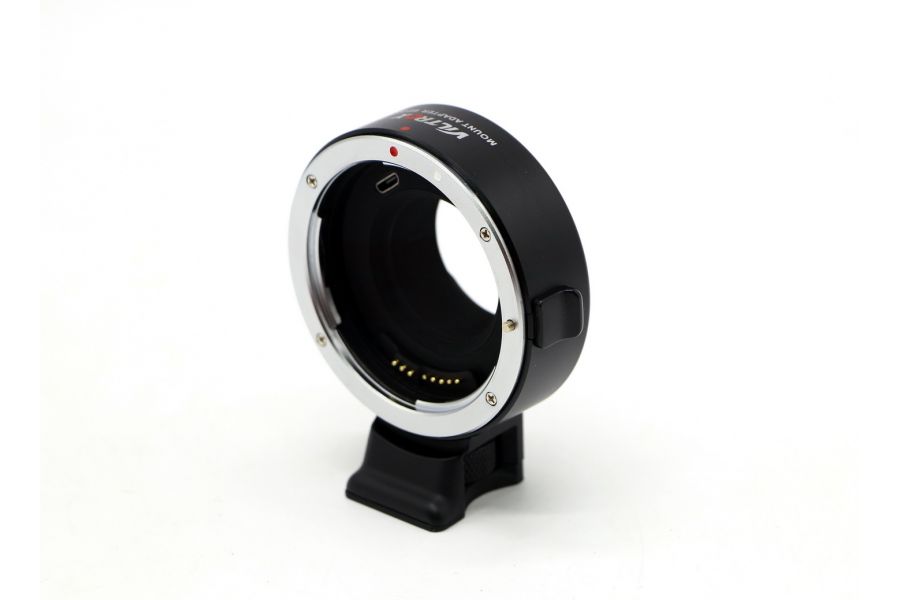 Adapter Viltrox EF-FX1 в упаковке