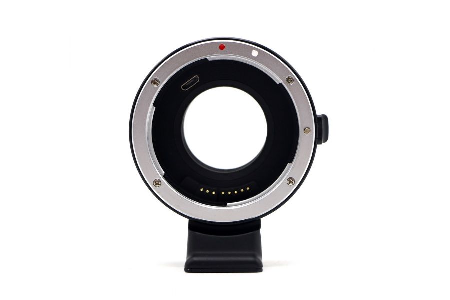 Adapter Viltrox EF-FX1 в упаковке