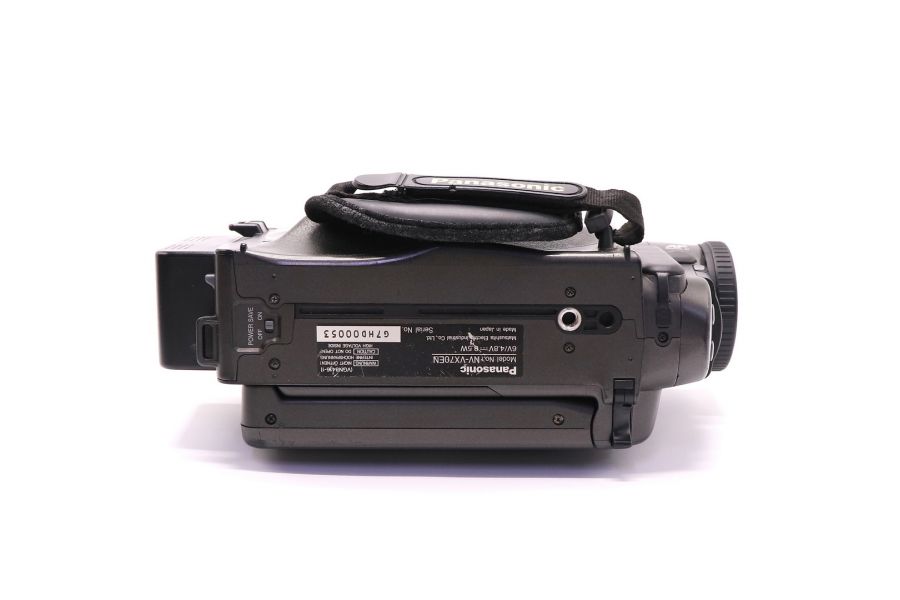 Видеокамера Panasonic NV-VX70