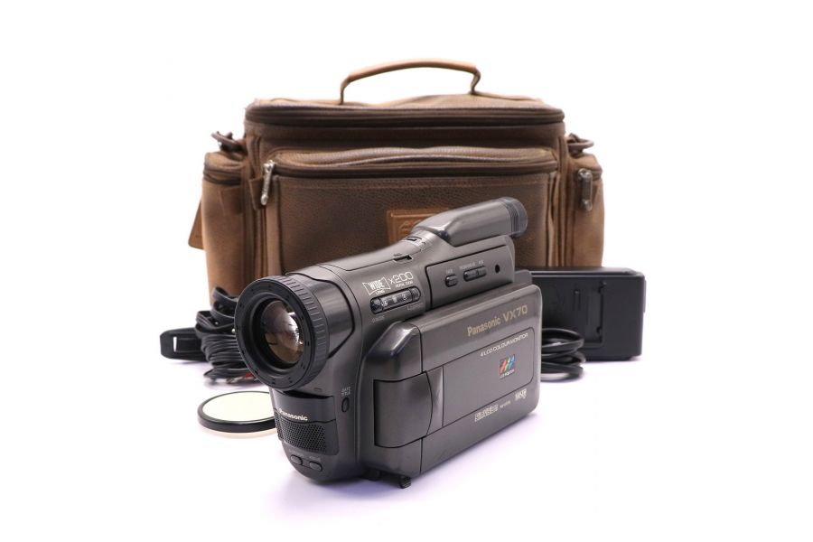 Видеокамера Panasonic NV-VX70
