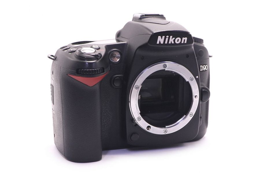 Nikon D90 body (пробег 14670 кадров)