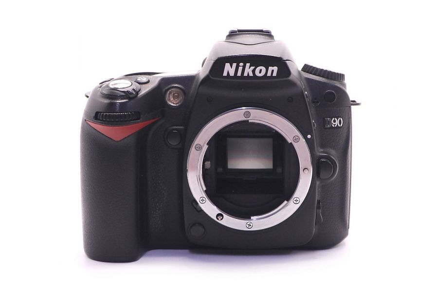 Nikon D90 body (пробег 14670 кадров)