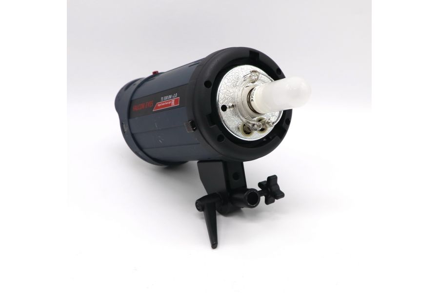 Студийная вспышка Falcon Eyes TE-300 BW v.2.0