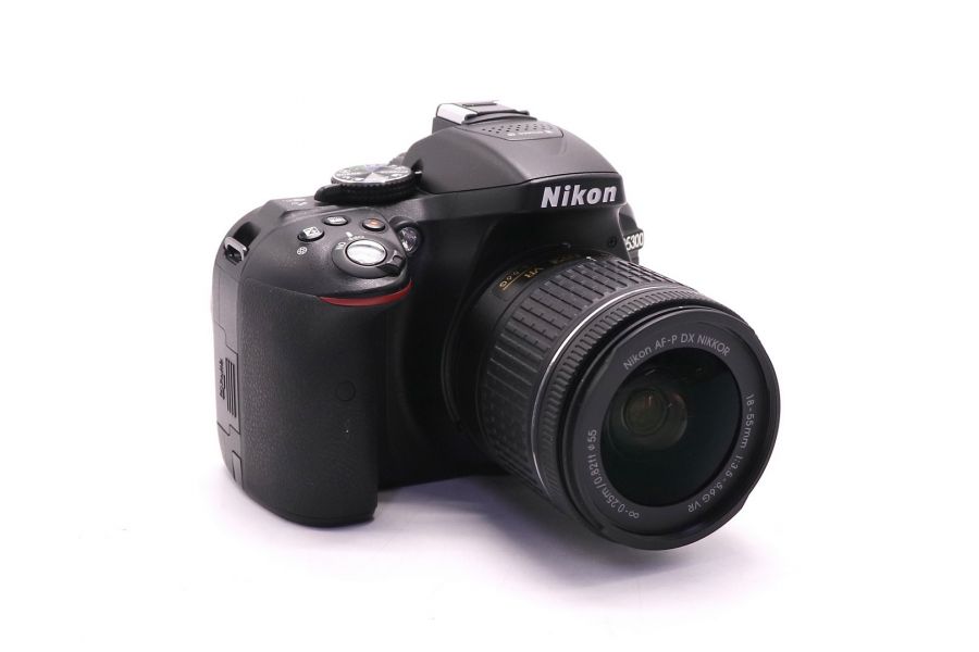 Nikon D5300 kit (пробег 8005 кадров)