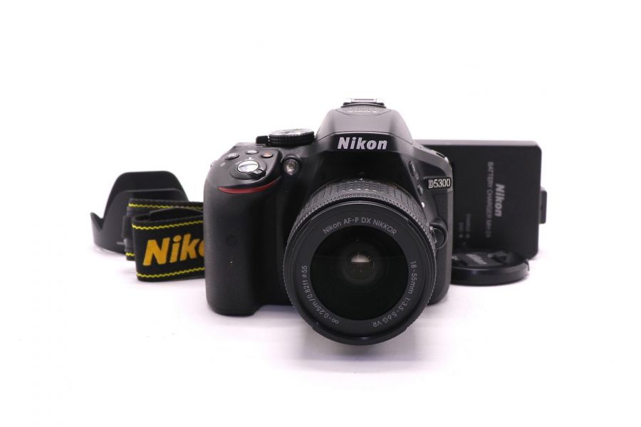 Nikon D5300 kit (пробег 8005 кадров)