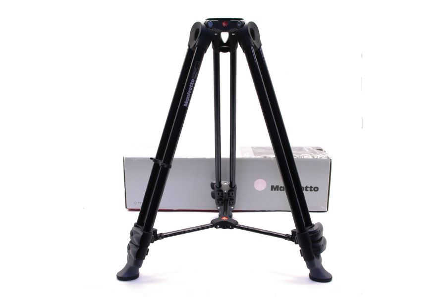 Штатив Manfrotto MVT502AM в упаковке