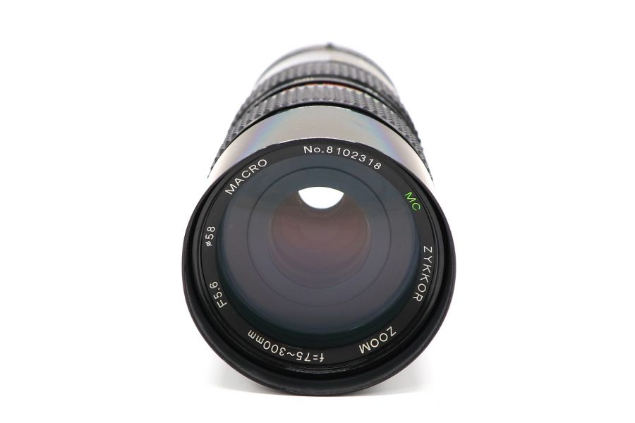 Zykkor MC 75-300mm f/5.6 Macro Zoom