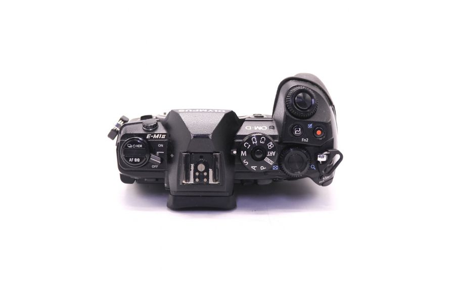 Olympus OM-D E-M1 Mark II body (пробег 58665 кадров)