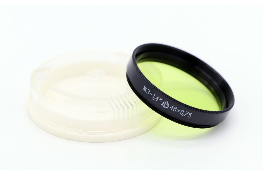 Светофильтр ЖЗ-1,4х 46х0,75