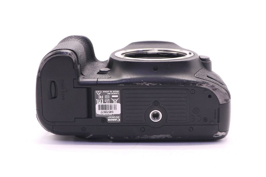 Canon EOS 5D Mark III body (пробег 81720 кадров)