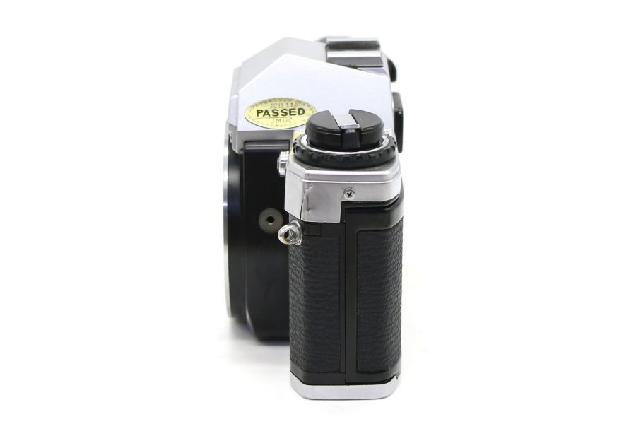 Olympus OM10 body (Japan, 1984)