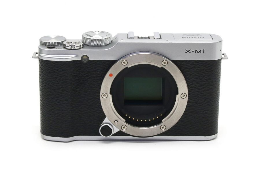 Fujifilm X-M1 body в упаковке