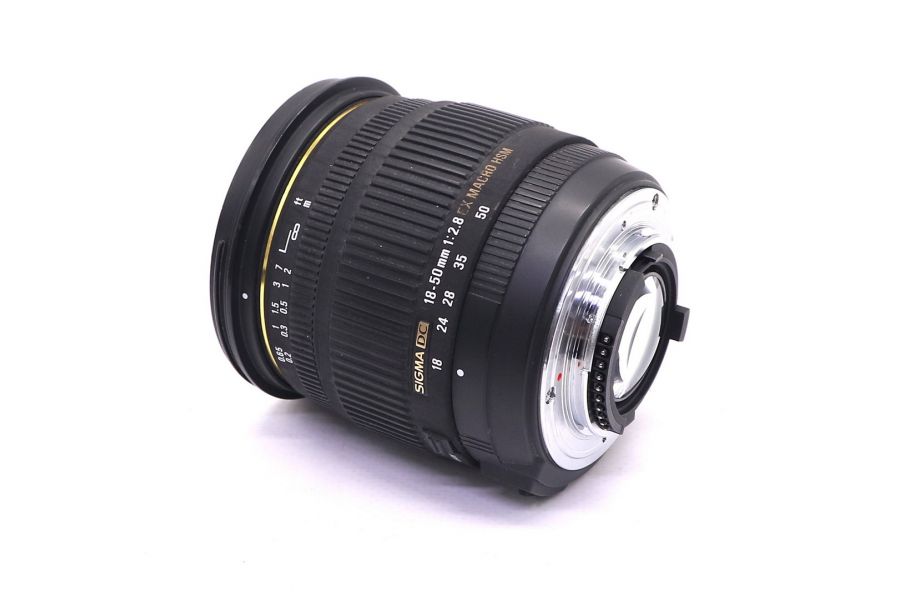 Sigma AF 18-50mm F2.8 EX DC б. Nikon F