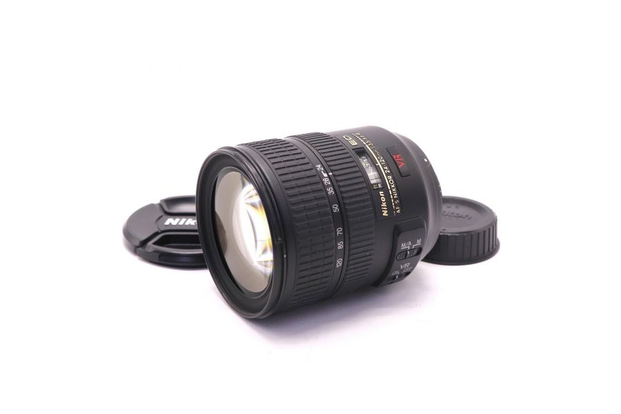 Nikon 24-120mm f/3.5-5.6G ED-IF AF-S VR Zoom-Nikkor (Thailand, 2010)